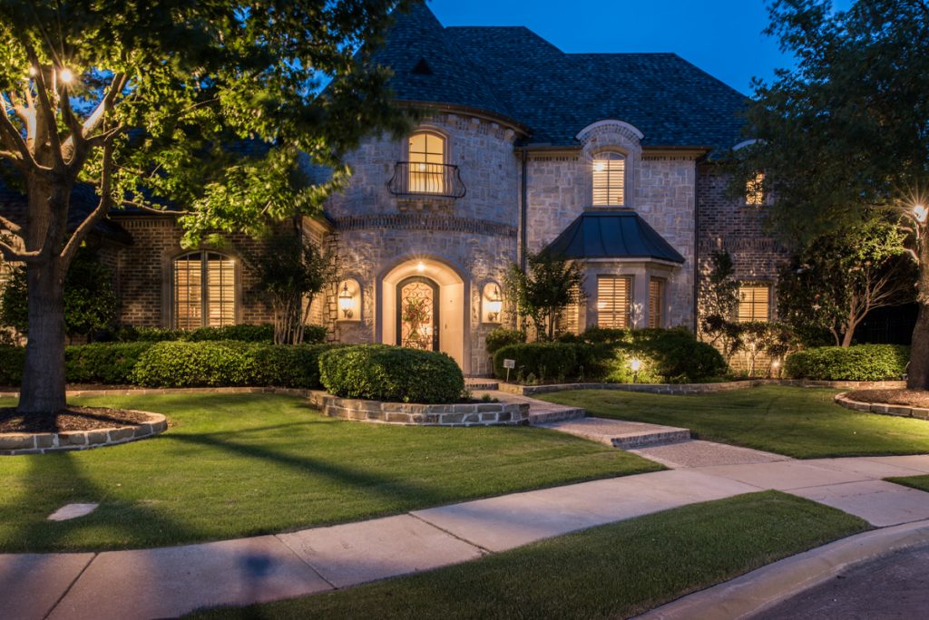 Photo of 6008 Bellevue Place