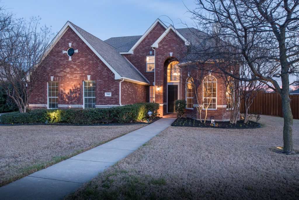 Photo of 760 Bridgeport Lane