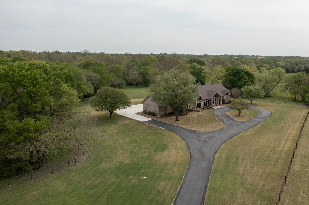 Photo of 1220 Winningkoff Road