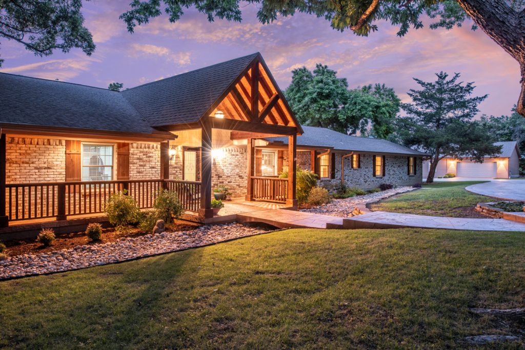 Photo of 1351 Red Oak Trail